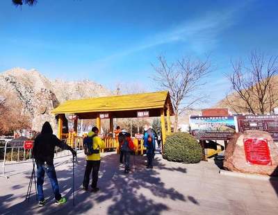 賀蘭山國(guó)家森林公園復(fù)工開(kāi)園!疫情防控不放松,游覽觀光有秩序